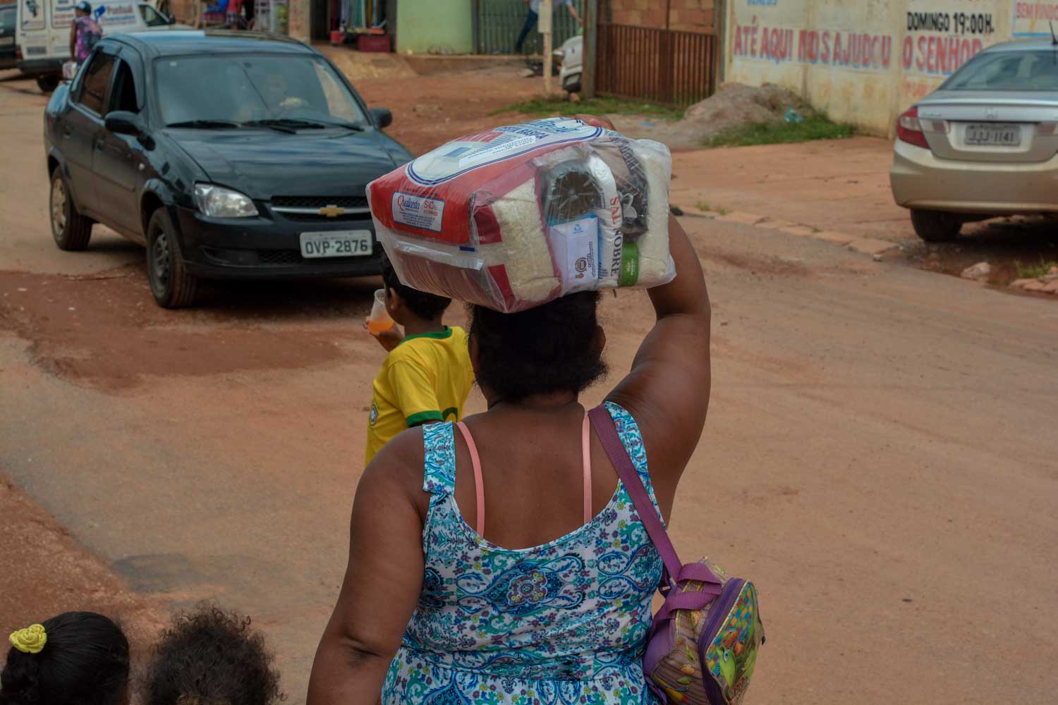 Voluntariado DF: Os Dois Mundos que todos podem ajudar